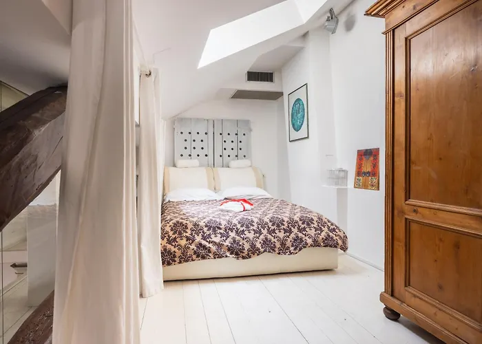 La Finestra * بولونيا