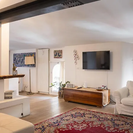 La Finestra Apartament